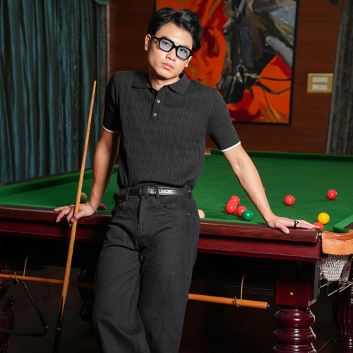 BLACK RIBBED KNIT POLO