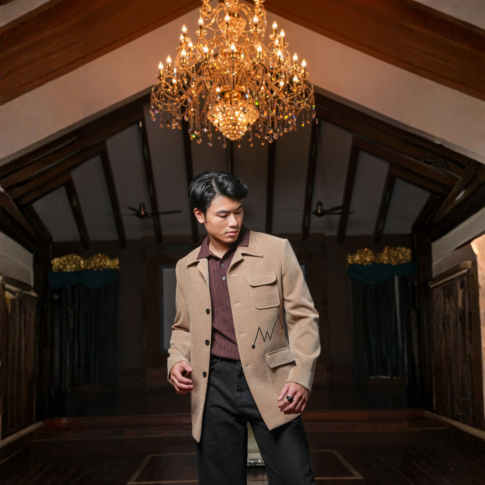 THE SIGNATURE SAND BLAZER