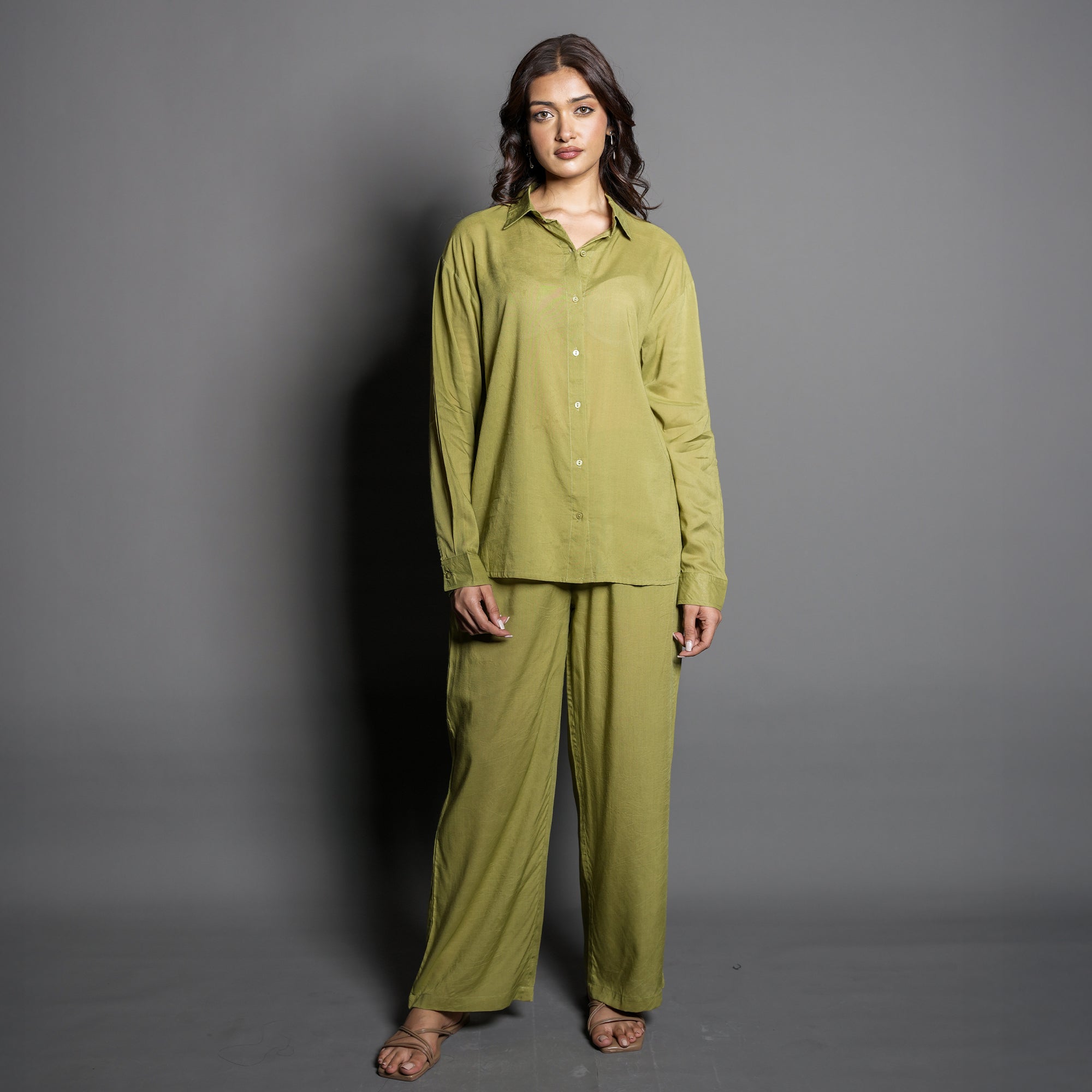 OLIVE GREEN SILKIN CO-ORD SET