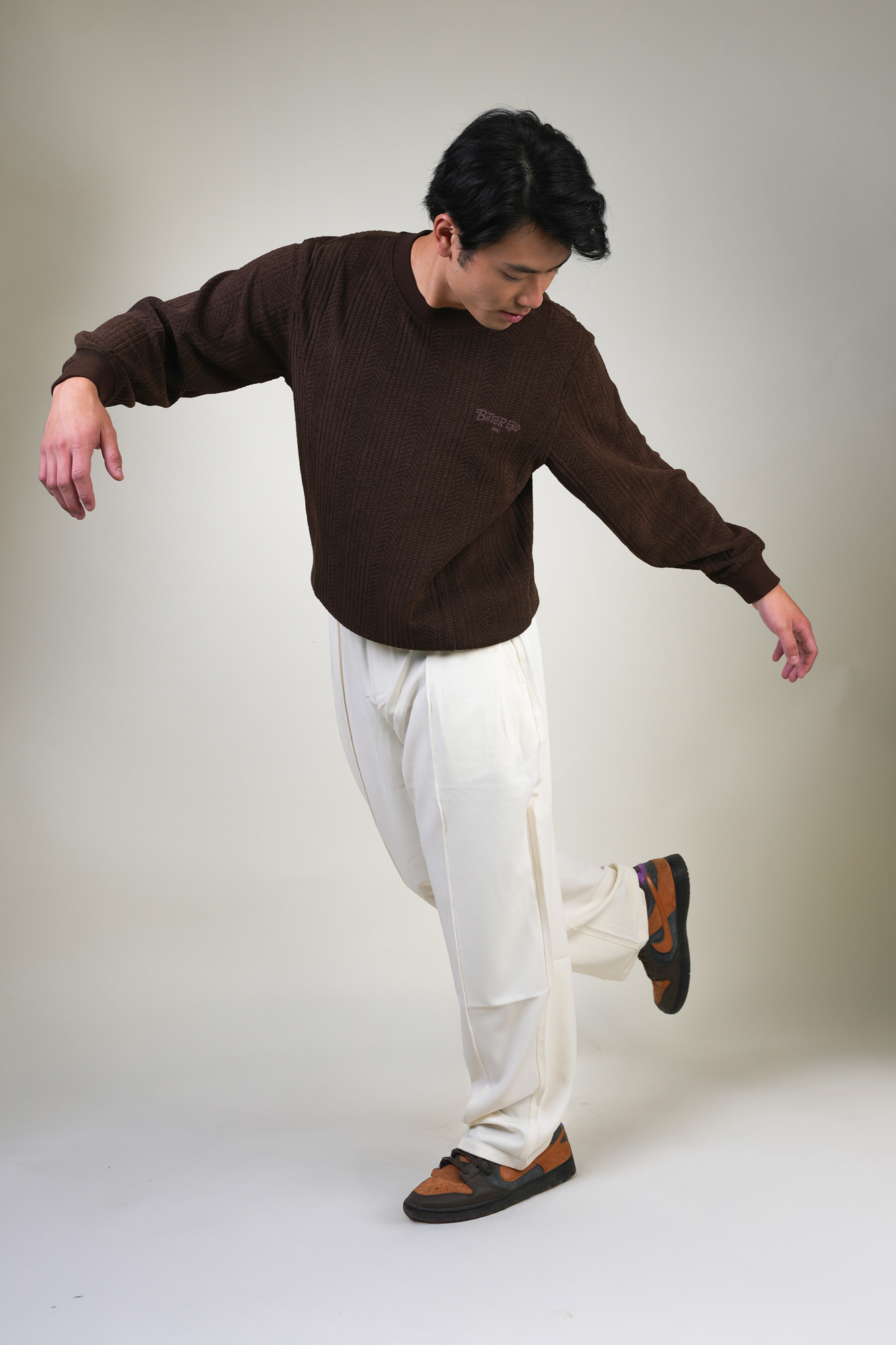 SOFT CREAM RELAXED DRAWSTRING PANTS